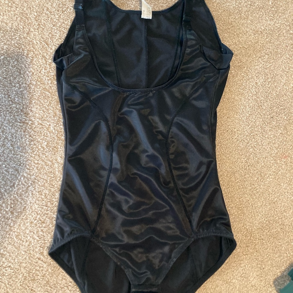Maidenform Body Shaper